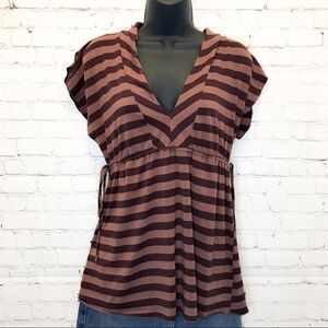 Ella Moss Short Sleeve brown striped v-neck tee size XS​